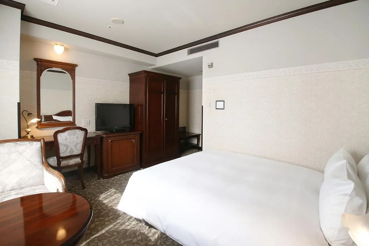 Hotel Piena Kobe 4*,
