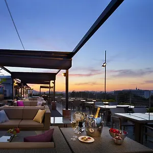 Hilltop Fukuoka Hotel